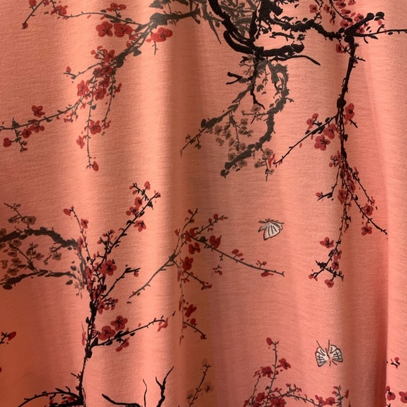 Perfect T - Picture 2 of 2